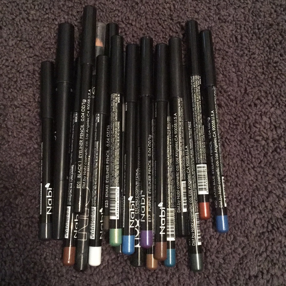 Nabi, e.l.f., NYC assorted eyeliner bundle